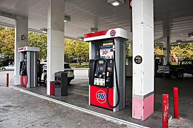 《Swords & Slippers》拍照模式截图 白雪公主太翘了